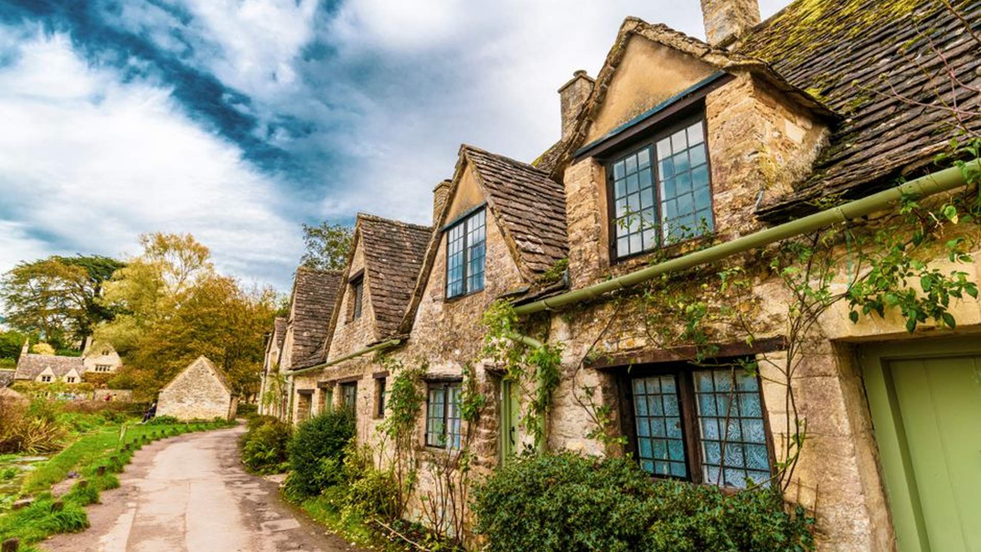 Arlington Row stone cottages 17th century steep ro